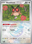 Hoothoot (077/131) (Motif Poké Ball) [Écarlate et Violet : Évolutions Prismatiques]