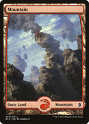 Montagne (269) (Illustration complète) [Bataille de Zendikar]