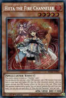 Hiita l'Invocatrice de Flammes [MP24-FR094] Secret Rare Prismatique