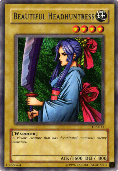 Belle Chasseuse de têtes [TP2-011] Rare