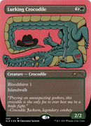 Cocodrilo acechador (grabado en foil) [Cartas promocionales de Secret Lair]