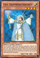 Lyla, magicienne du Crépuscule [BPW2-FR022] Super Rare